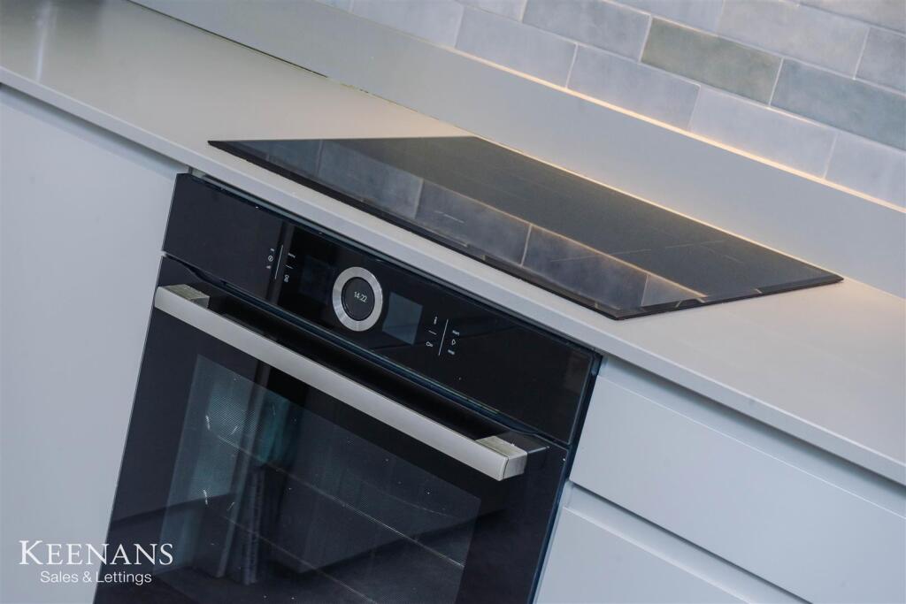 Additional image 41 of Brandlesholme Road, Bury
