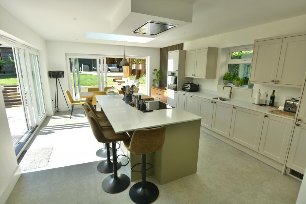 Additional image 7 of Wallace Road, Broadstone, BH18 8NG