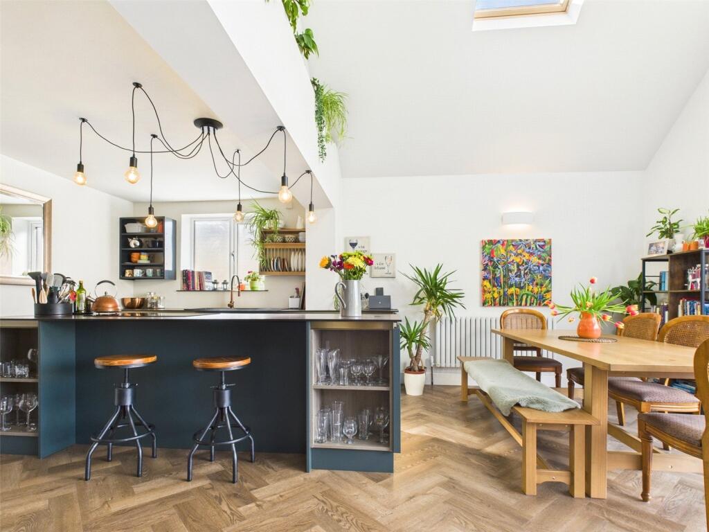 Additional image 4 of Avenue Road, Walkford, Christchurch, Dorset, BH23