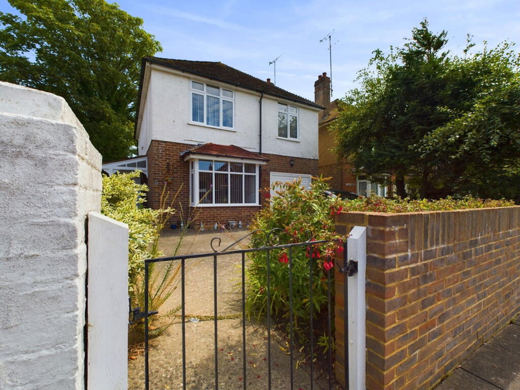 Additional image 18 of Pembroke Avenue, Marine, Worthing, BN11