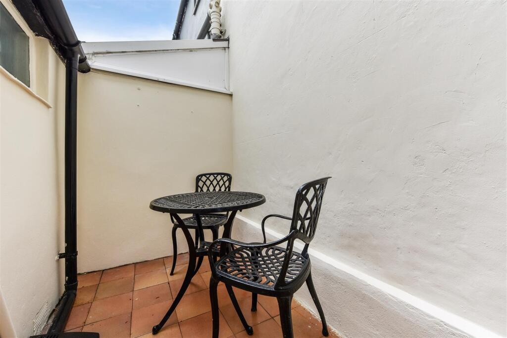 Additional image 15 of The Causeway, Arundel