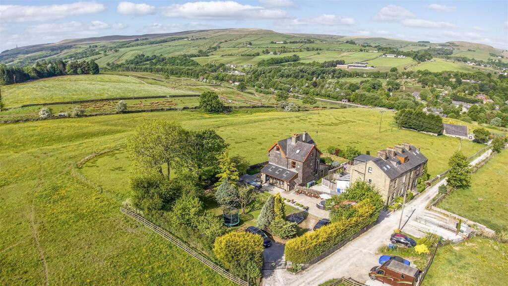 Property image for Hardsough Lane, Edenfield, Ramsbottom, Bury - Superb Family Home in Stunning Position