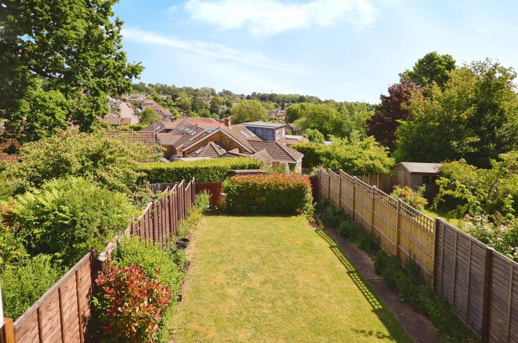 Additional image 14 of Broadstone Road, Harpenden