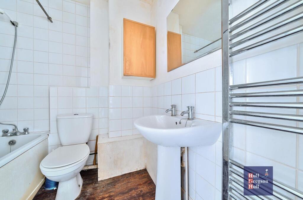 Additional image 9 of 130 High Street, Swanage