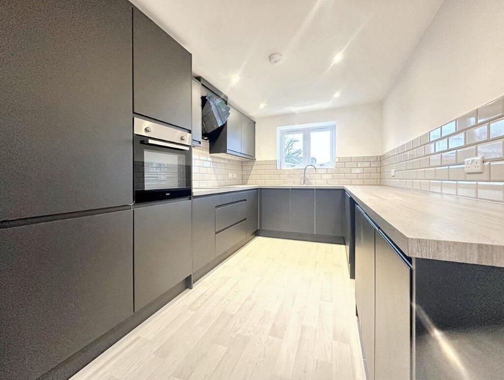 Additional image 5 of Second Road, Peacehaven, BN10 7JP