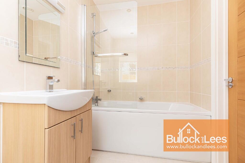 Additional image 16 of Manor Close, Ferndown Centre Luxury GF flat