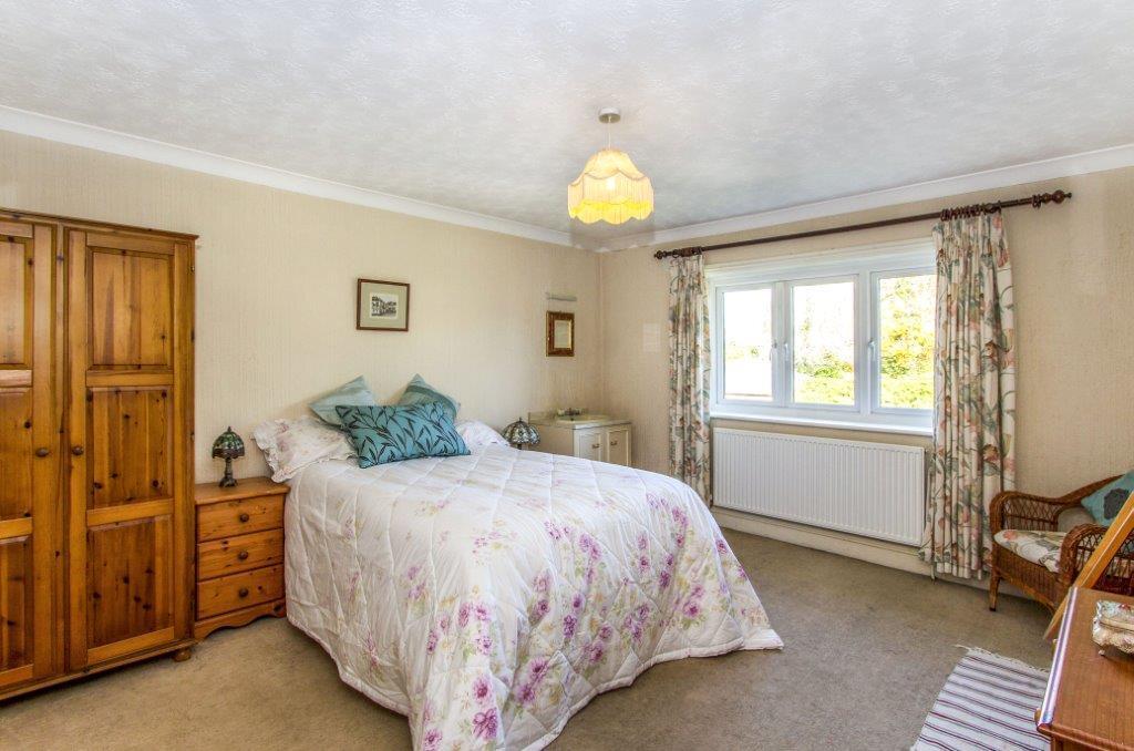 Additional image 11 of Sea View Road, Highcliffe, Christchurch