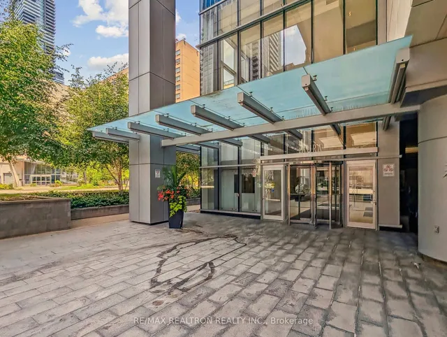 Additional image 6 of 386 Yonge St Unit 2201