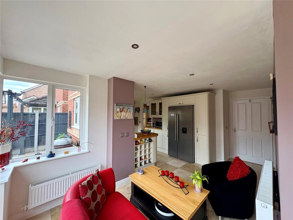 Additional image 9 of Radlow Crescent, Birmingham, West Midlands, B37