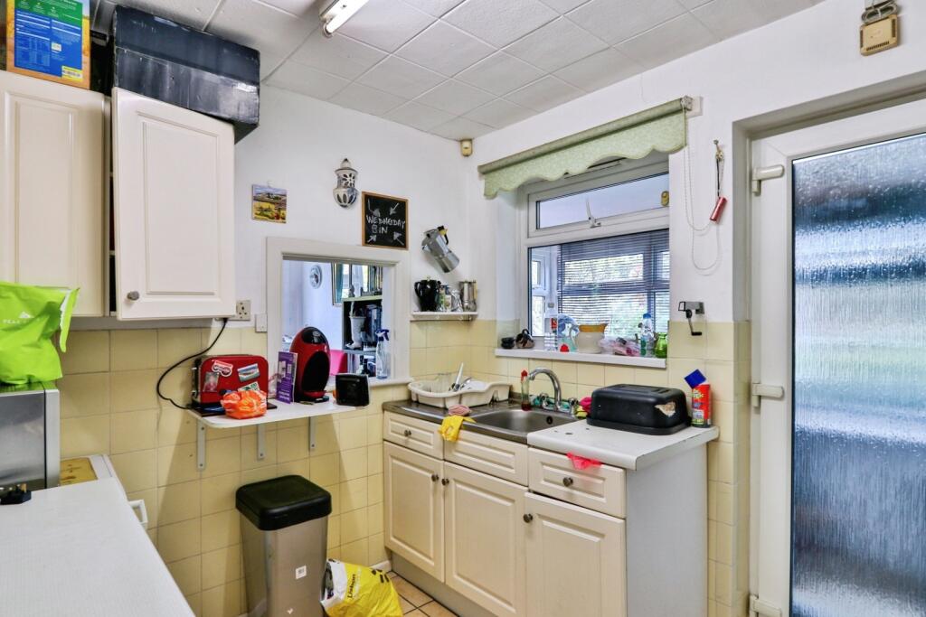 Additional image 3 of Frensham Close, BOURNEMOUTH, Dorset, BH10