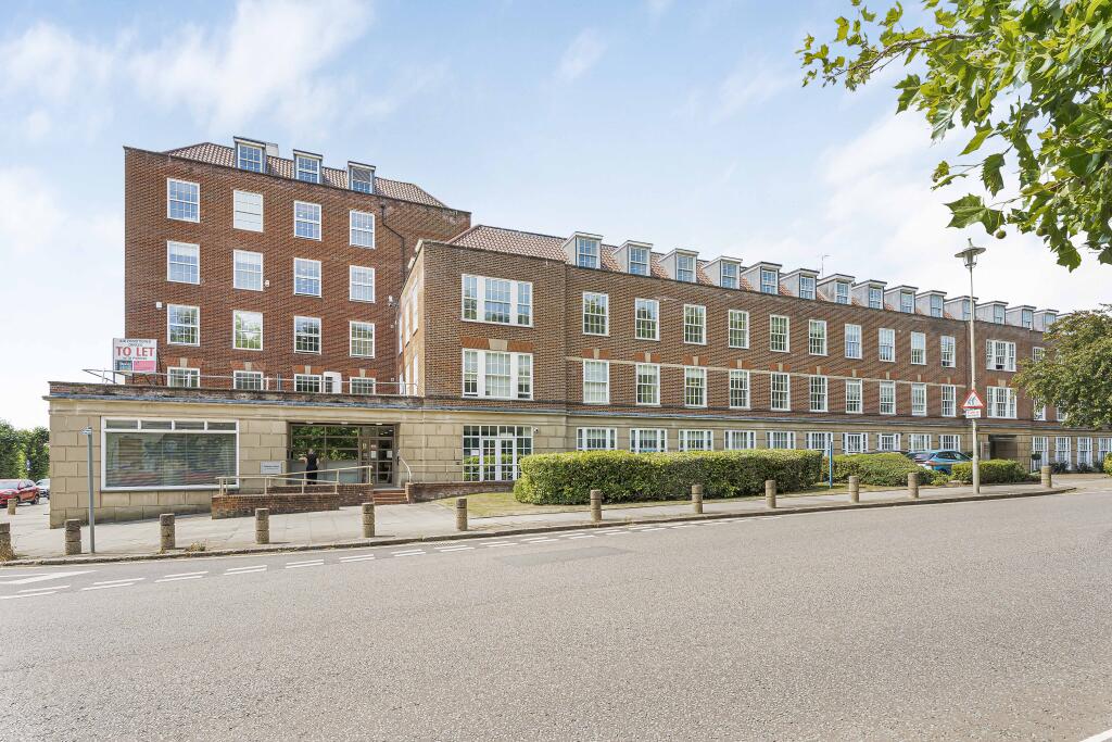 Property image for Bridge Road, Welwyn Garden City, Hertfordshire, AL8