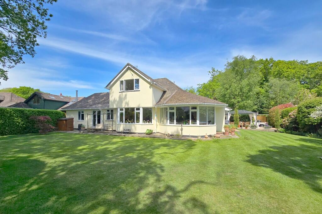Additional image 4 of Meadow Road, New Milton, Hampshire