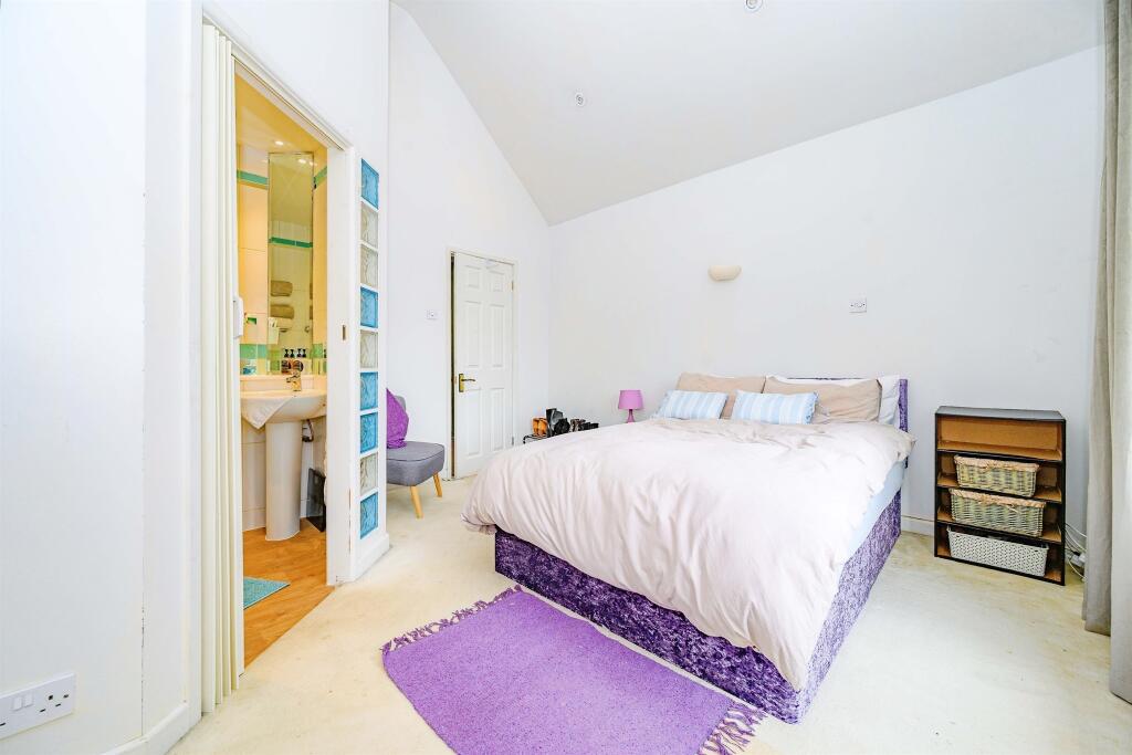 Additional image 8 of Hazelwood Drive, St. Albans