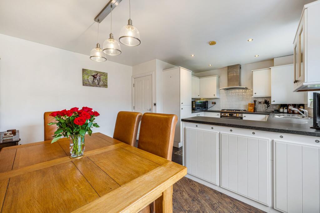 Additional image 5 of Stitch-Mi-Lane, Harwood