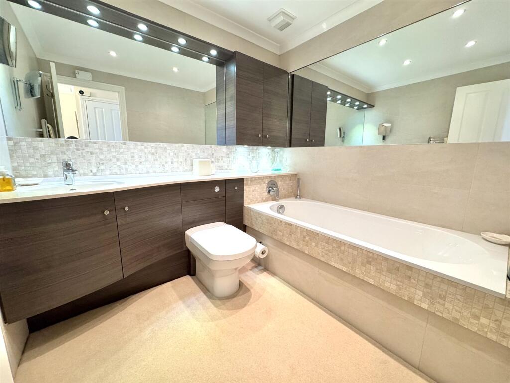 Additional image 8 of Barton Chase, First Marine Avenue, Barton On Sea, Hampshire, BH25