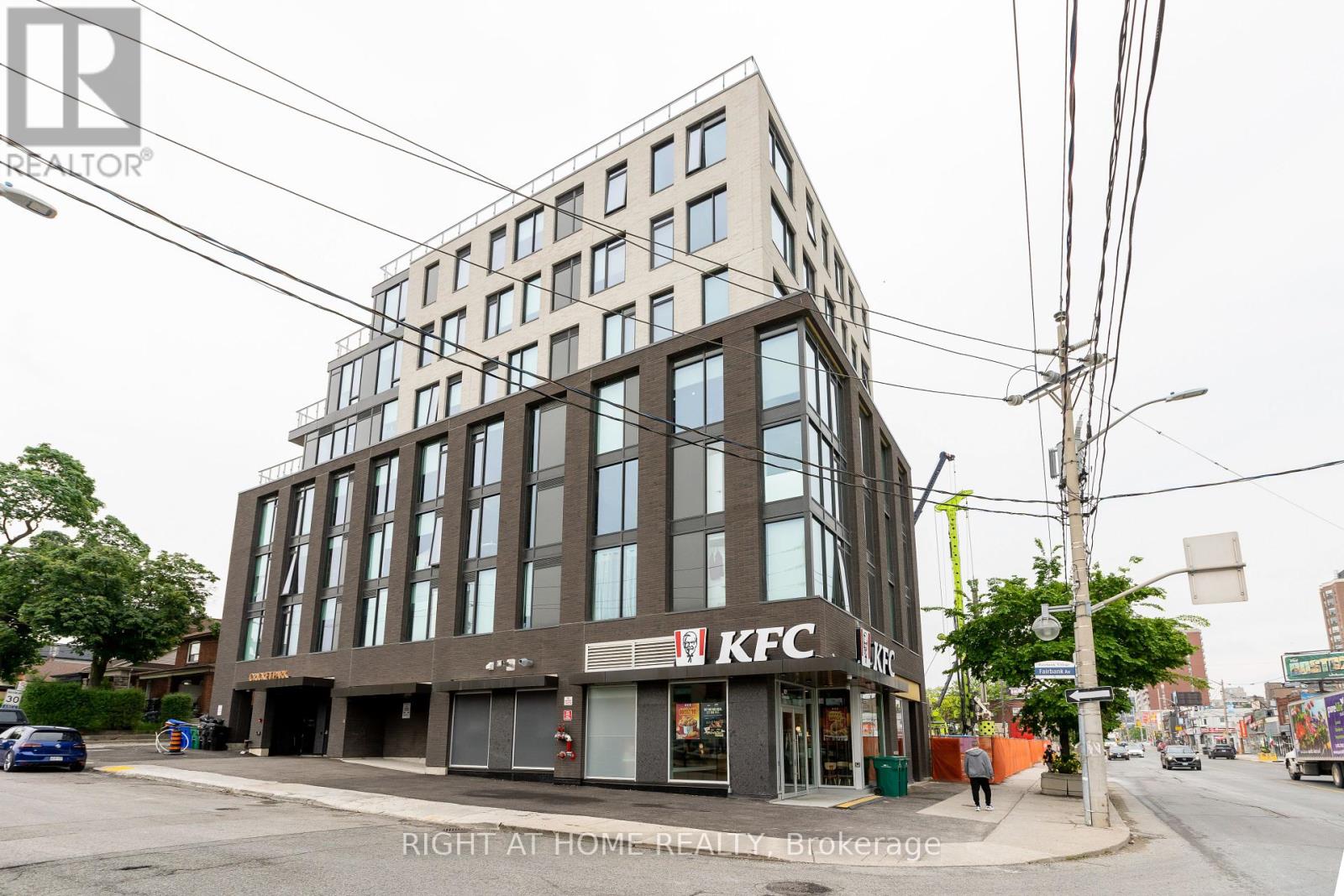 Property image for 302 - 7 FAIRBANK AVENUE W|Toronto (Briar Hill-Belgravia), Ontario M6E3Y5
