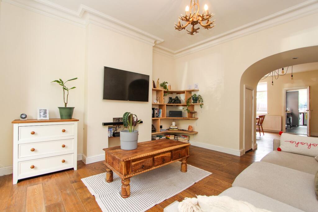 Additional image 5 of Green Lanes, Wylde Green, B73