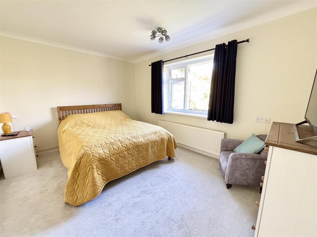 Additional image 18 of Lake Drive, Hamworthy