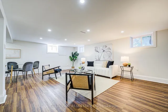 Additional image 33 of 165 Fifth St