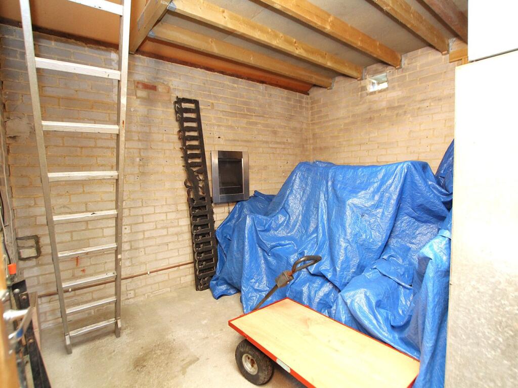 Additional image 29 of Wingfield Avenue, Oakdale, POOLE, BH15