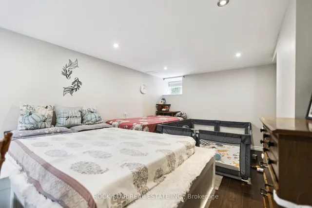 Additional image 30 of 43 Eby St