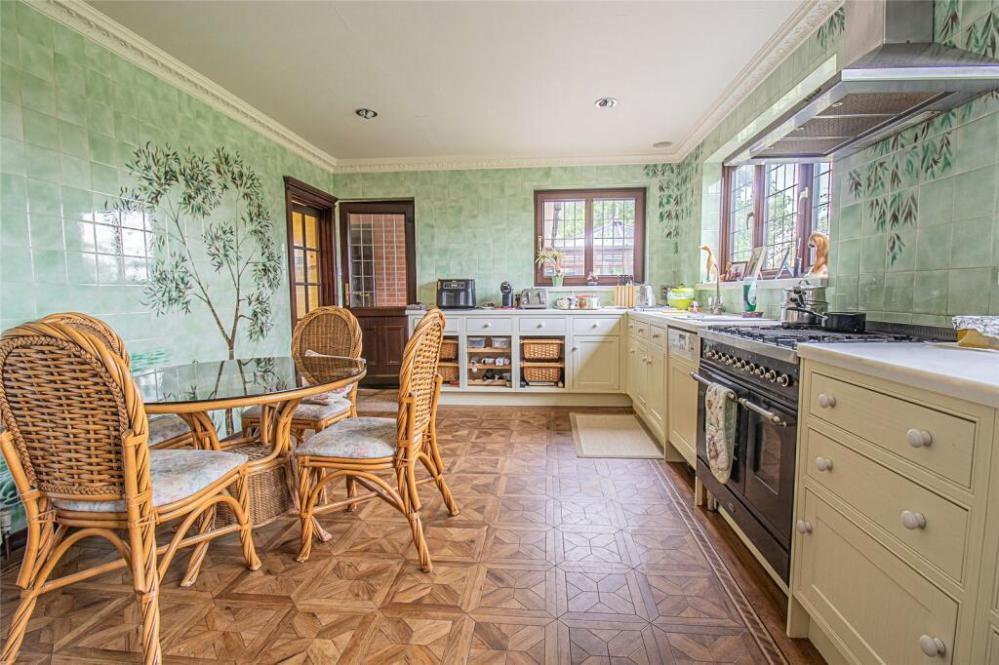 Additional image 8 of Chapel Rise, Avon Castle, BH2