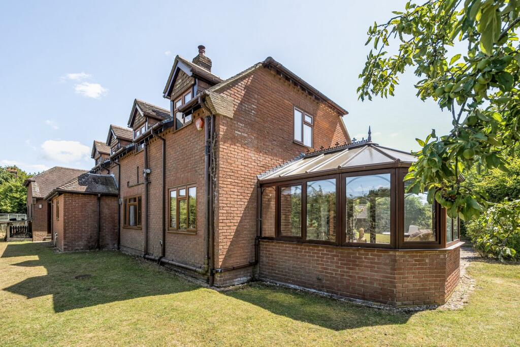 Additional image 12 of Bisterne Close, Burley, Ringwood, BH24