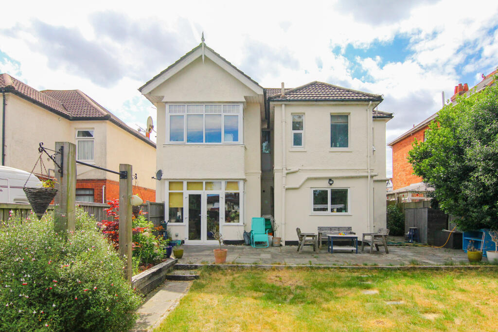 Additional image 23 of Richmond Park Crescent, Bournemouth, BH8