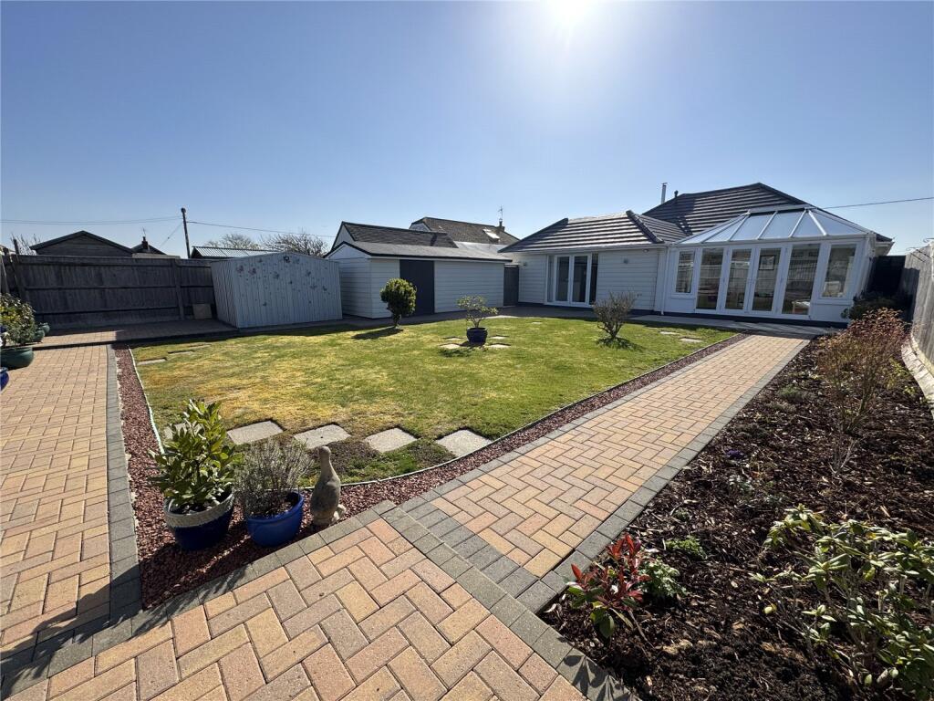 Additional image 7 of Heathwood Avenue, Barton On Sea, Hampshire, BH25