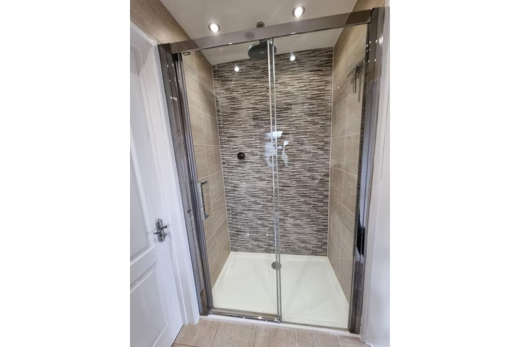 Additional image 4 of Buckthorn Close, Poole, BH17