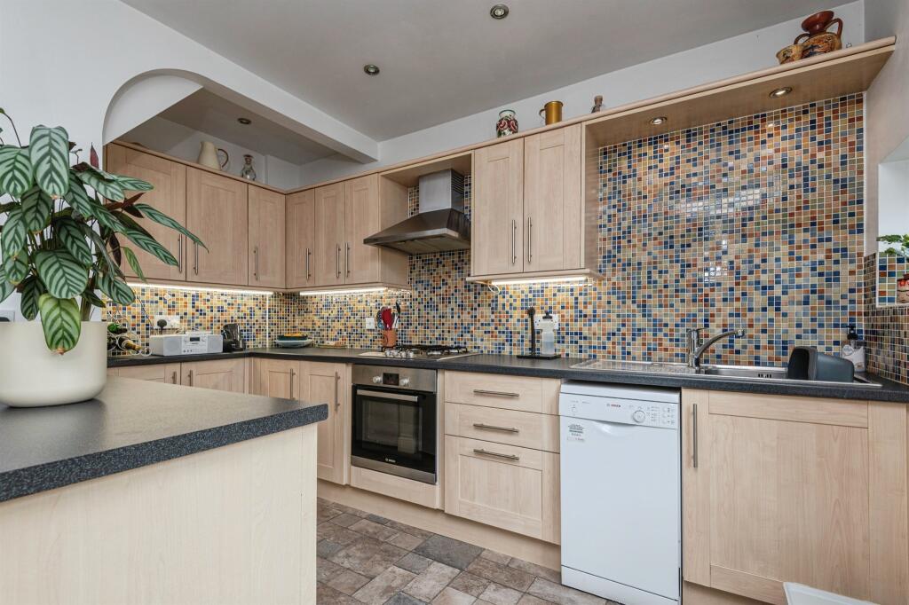 Additional image 7 of Auckland Road, Bradford