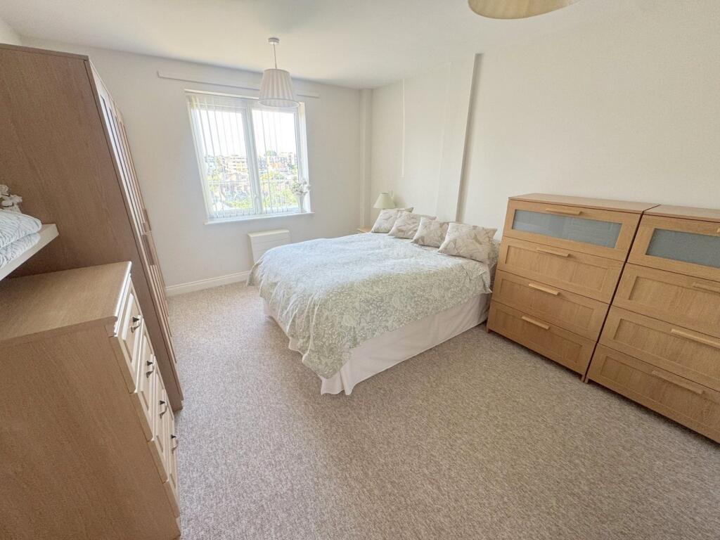 Additional image 11 of Parkstone Road, Poole, BH15