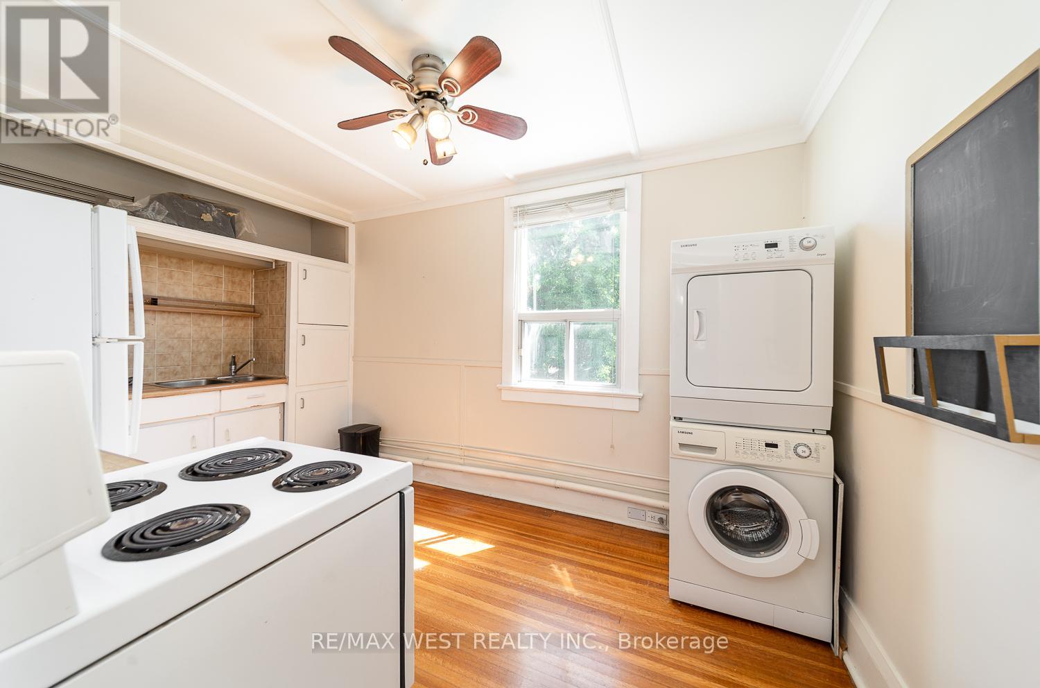 Property image for 2ND FLOOR - 975 BROADVIEW AVENUE|Toronto (Broadview North), Ontario M4K2R9