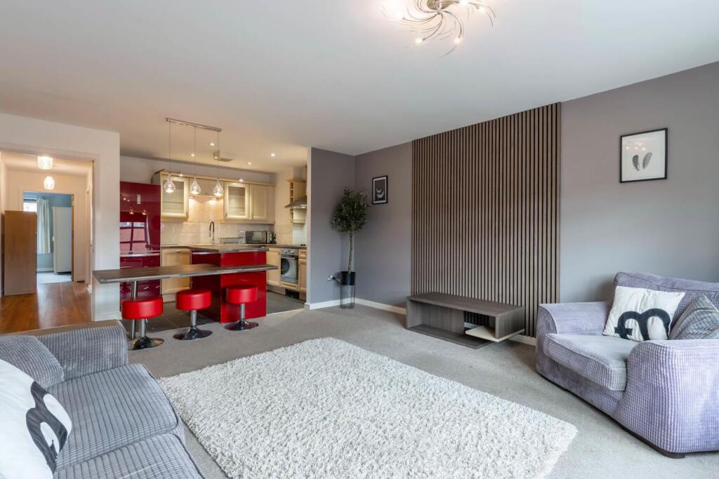 Additional image 2 of Point 3, George Street