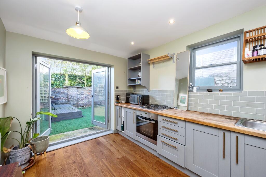 Additional image 3 of St. Lukes Road, Brighton, BN2
