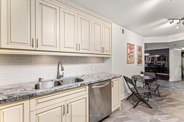 Additional image 10 of 5444 Yonge St Unit 1711
