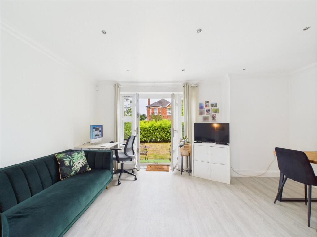 Additional image 15 of Holdenhurst Road, Bournemouth, Dorset, BH8