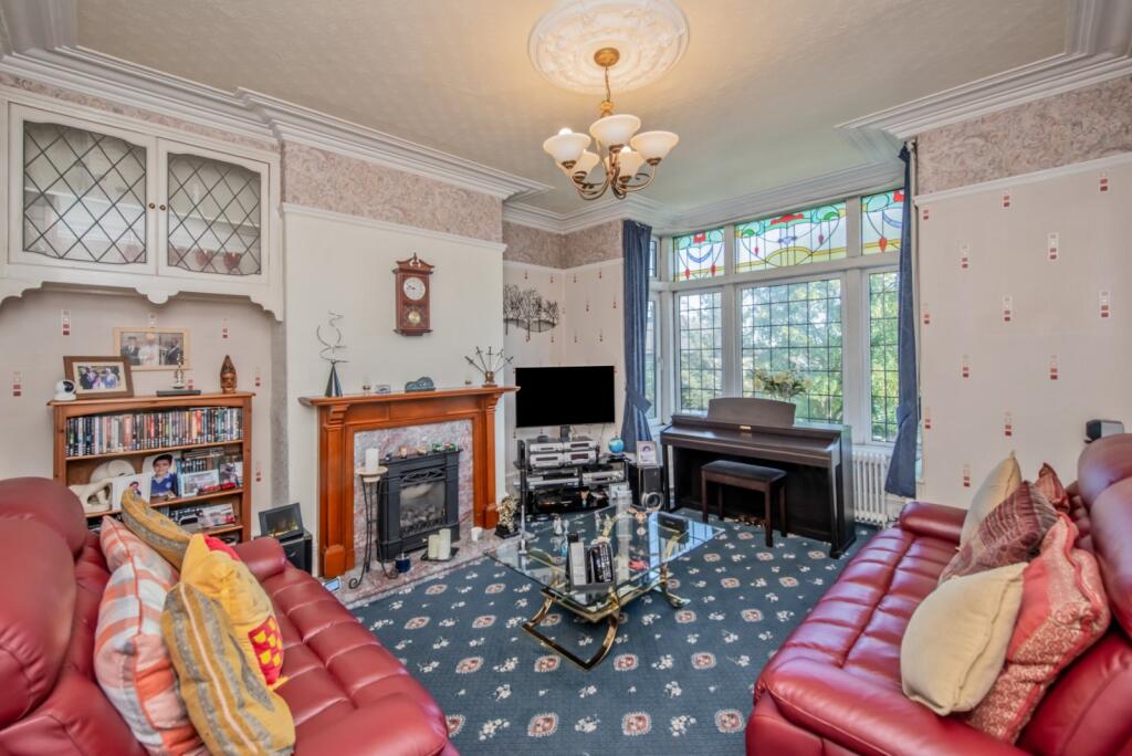 Additional image 35 of Hollingwood Mount, Great Horton, Bradford, BD7