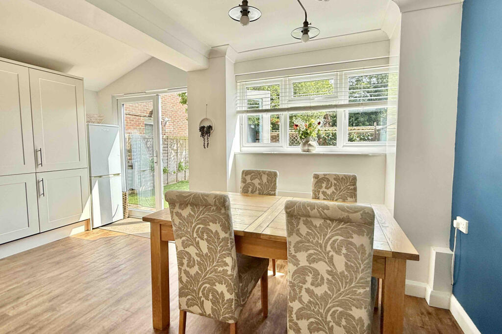 Additional image 10 of Christchurch Road, Ringwood, BH24 3AN