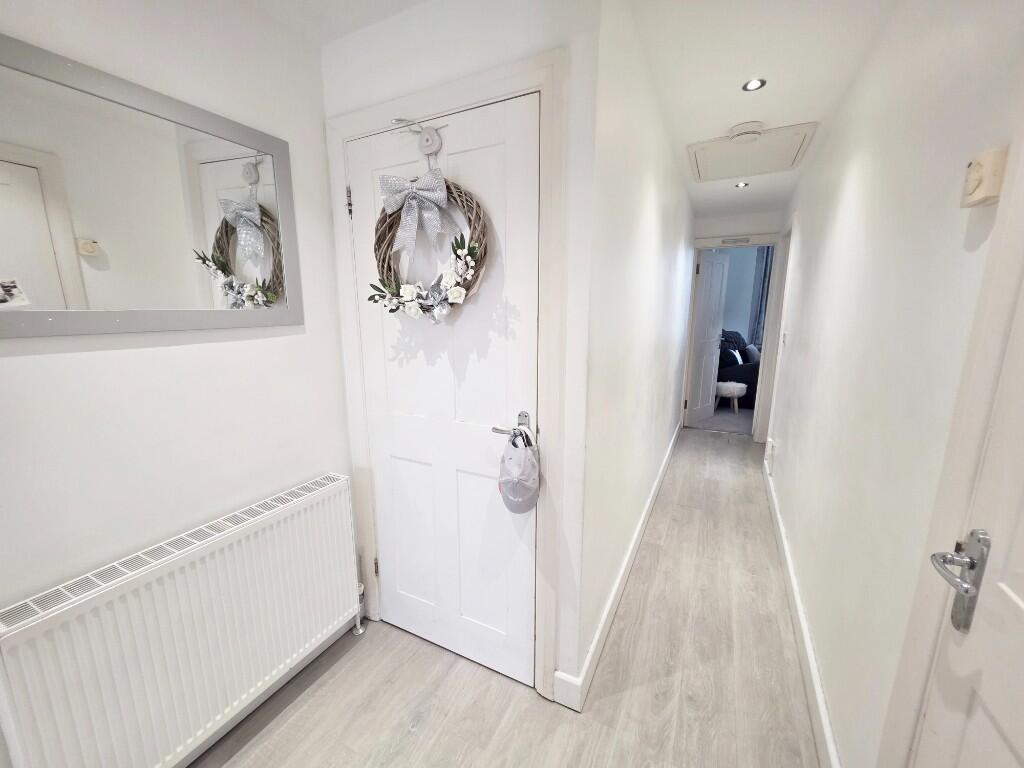 Additional image 5 of Garden Flat, Fortescue Road, Bournemouth, Dorset, BH3