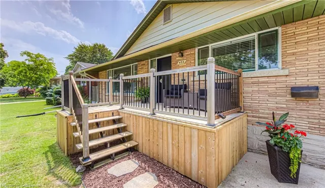 Additional image 4 of 433 Dumfries Ave