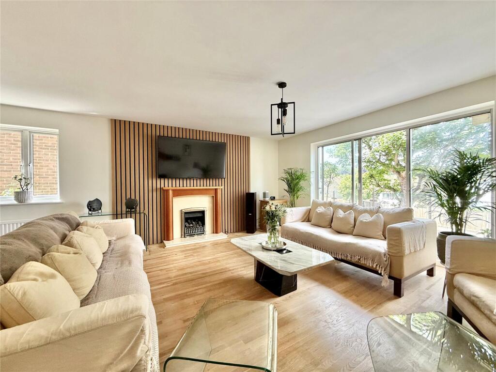 Additional image 4 of Park Avenue, Eastbourne, East Sussex, BN21