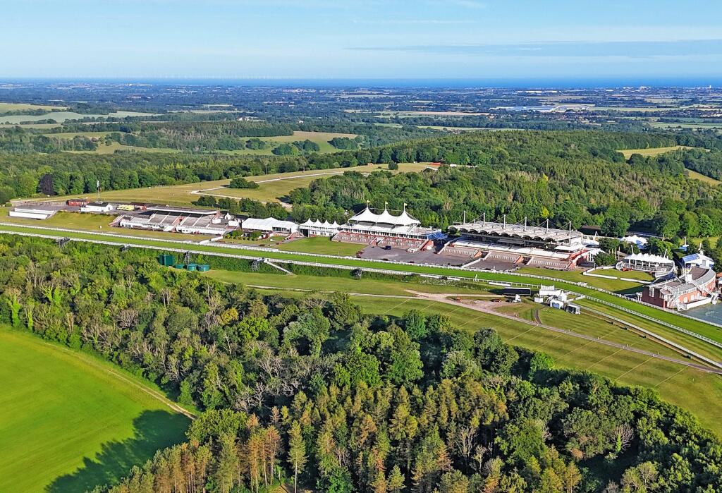 Additional image 24 of Little Barn, Slindon Common, nr Arundel