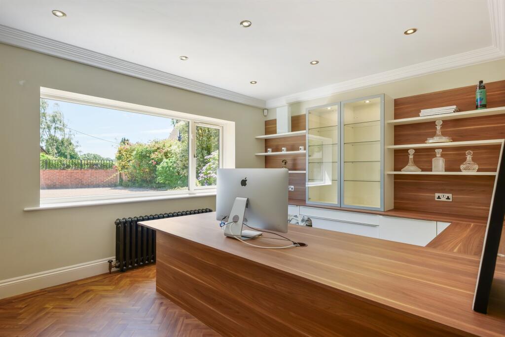 Additional image 10 of Broadstone