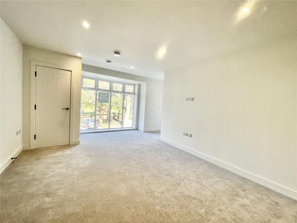 Additional image 6 of Lymington Road, Highcliffe On Sea, Christchurch, Dorset, BH23
