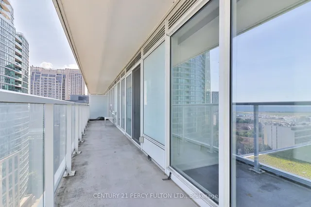 Additional image 20 of 19 Bathurst St Unit 1811