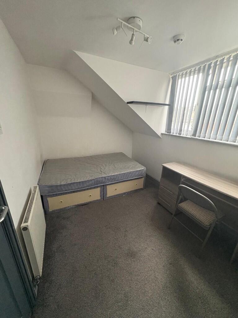 Tiverton Road, Birmingham, B29