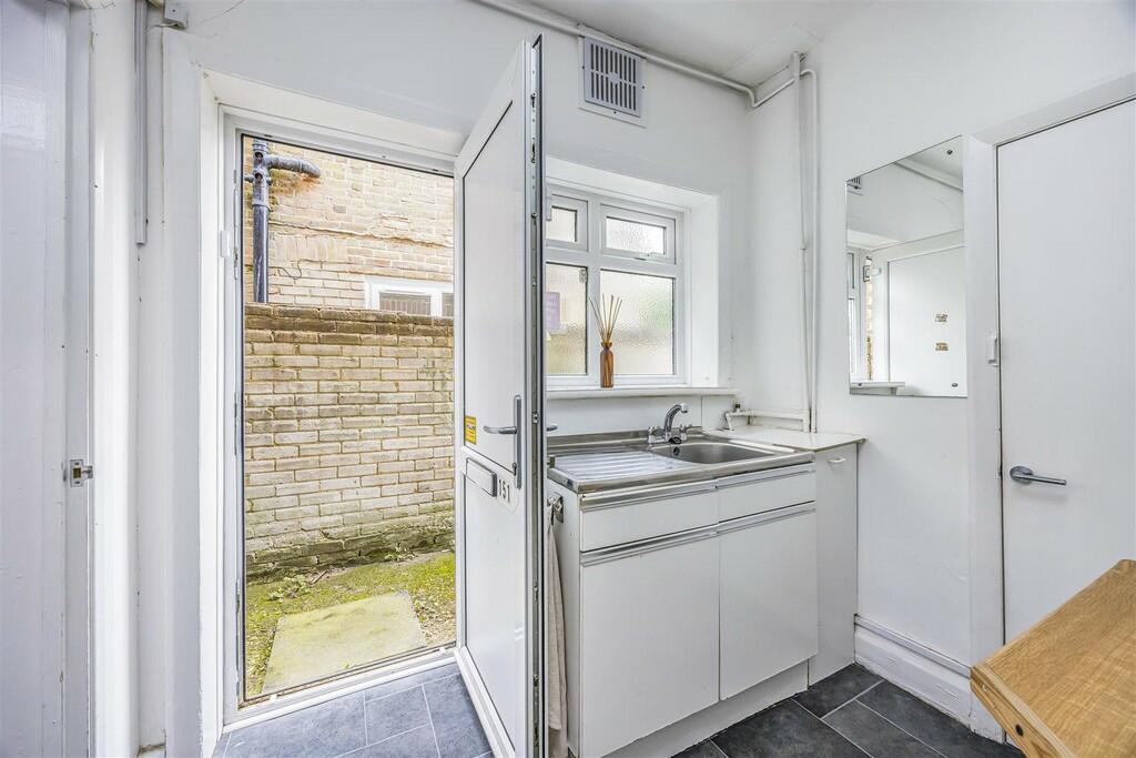 Additional image 18 of Alder Road, Poole