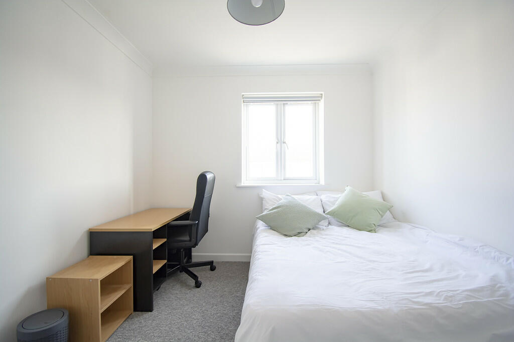 Additional image 13 of Wycliffe Road, Winton