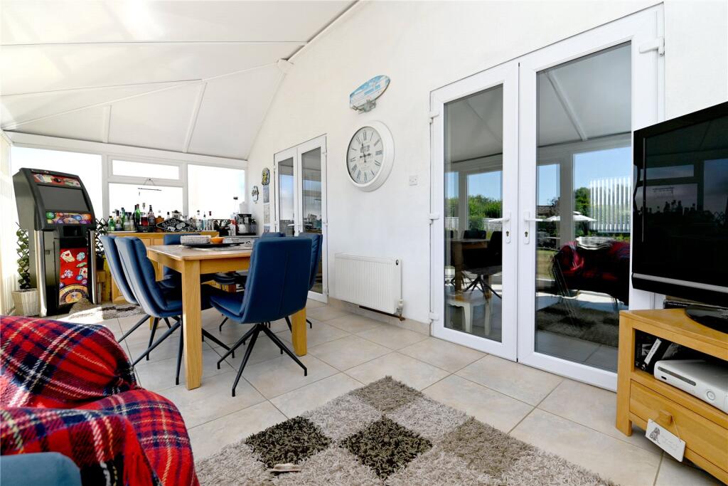 Additional image 4 of High Ridge Crescent, New Milton, Hampshire, BH25
